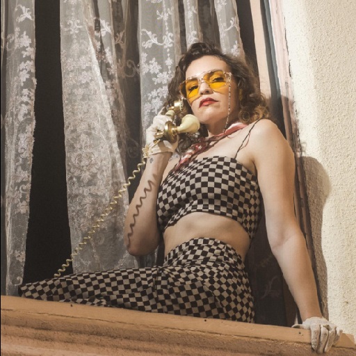 Beth Stelling