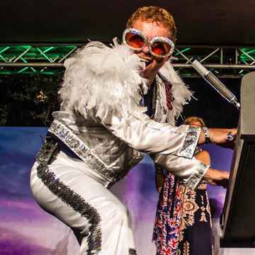 Kenny Metcalf As Elton Concerts in San Jose